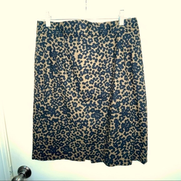 Banana Republic Pencil Skirt Cheetah Animal Print 10 - Picture 4 of 14